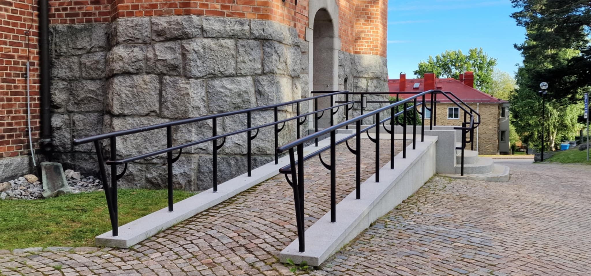 Metallstaket från sidan